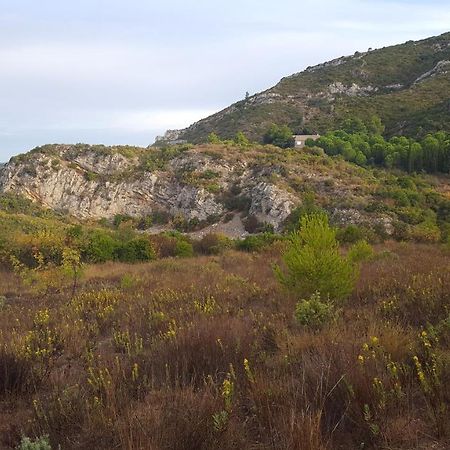 Bed and Breakfast La Loubiere, Ancienne Bergerie En Pleine Garrigue Fraisse-des-Corbieres Экстерьер фото